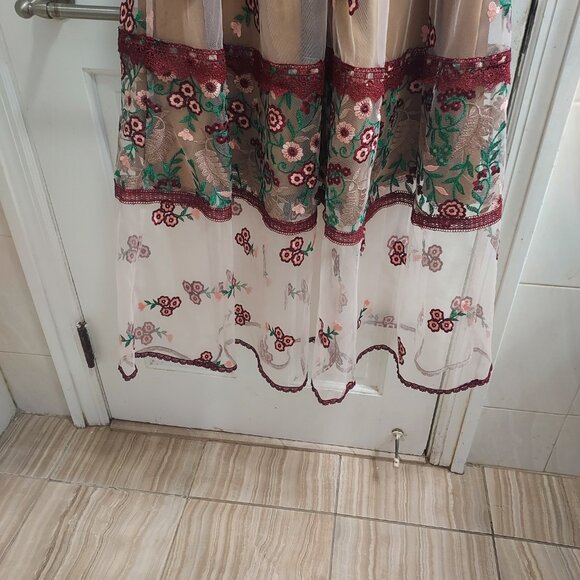 Lulualways Mesh Embroidery Floral Red Lace Dress - Picture 9 of 10